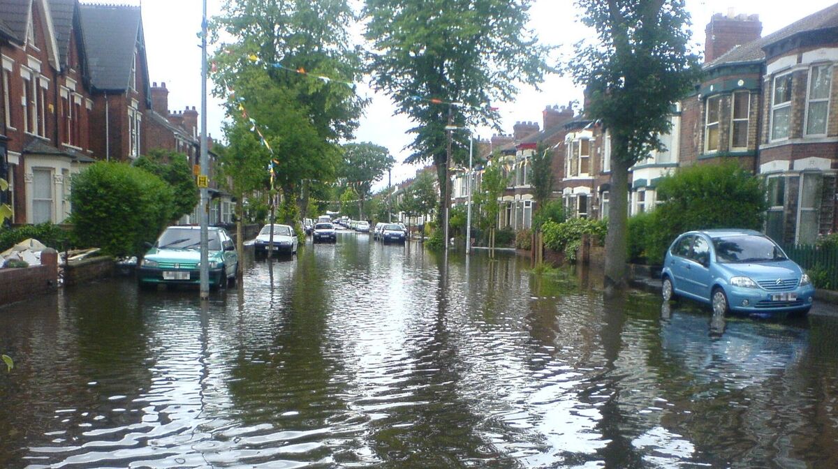 hull floods 2007 case study